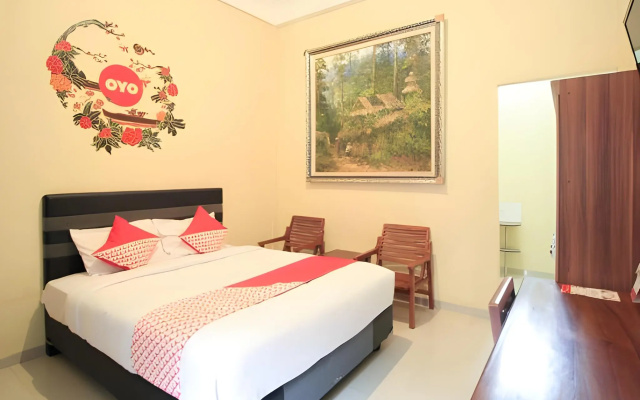 Hotel O Surabaya near Pelangi Park formerly D'best Kutisari – Guest Rooms – Surabaya