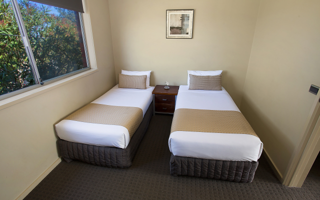 Comfort Inn On Raglan