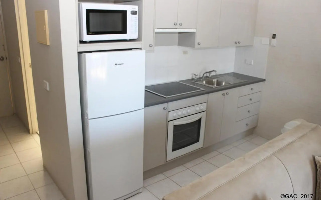 Mollymook Cove Apartments