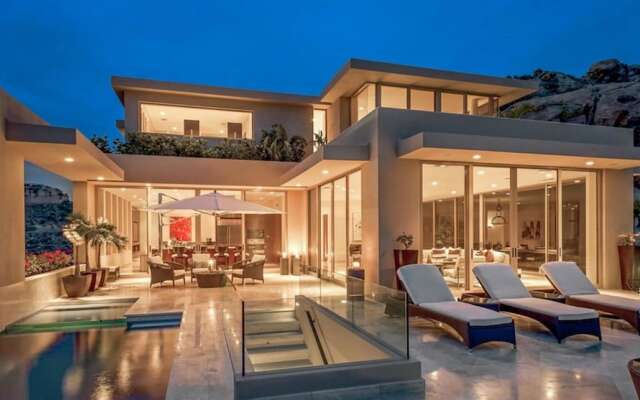 Villa Pacifica West by Cabo Platinum