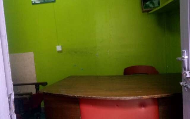 Othaya Annex Lodge