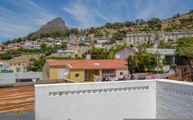 Signal Hill 1 by CTHA, Cape Town
