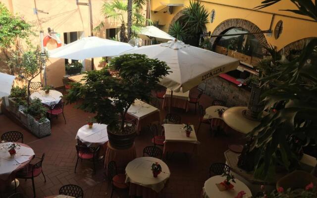 Hotel Alessi