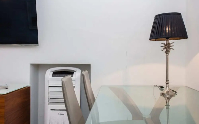 Cozy 1 Bedroom Apartment near Harrods, Knightsbridge
