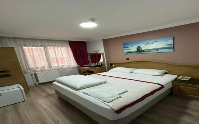 Nil Hotel