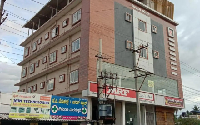 Honnasiri Residency