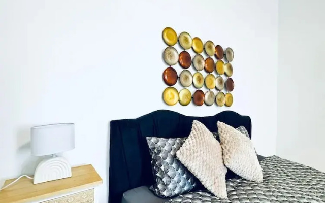 Comfortable 1BR Lounge Westbahnhof