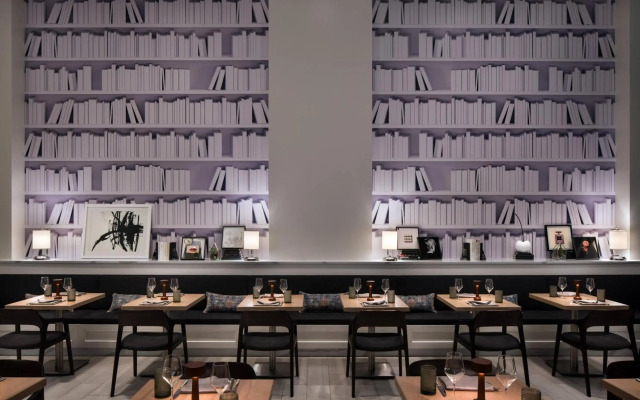 The Jacquard, Autograph Collection