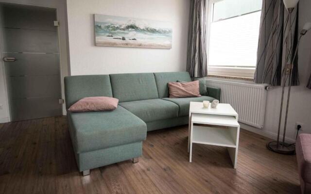 Grosse-Ferienwohnung-3-mit-Meerblick-und-Strandkorb-im-Haus-Seeluft-Duhnen