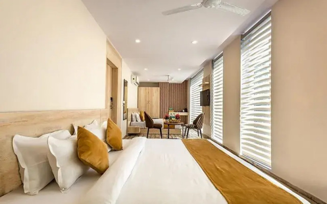 Hotel Limewood Residency