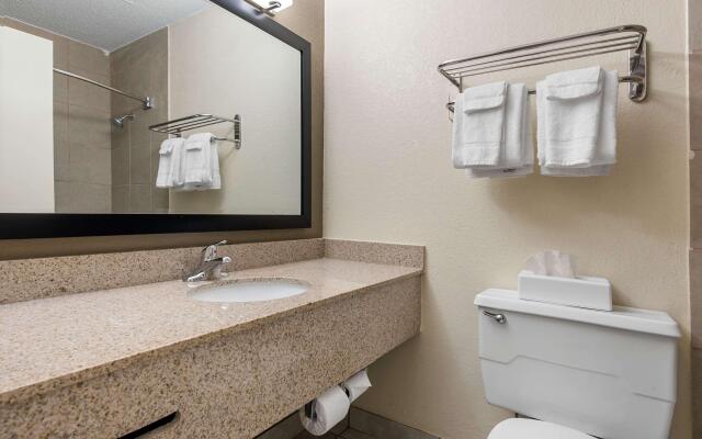 Quality Inn & Suites Lafayette I-65