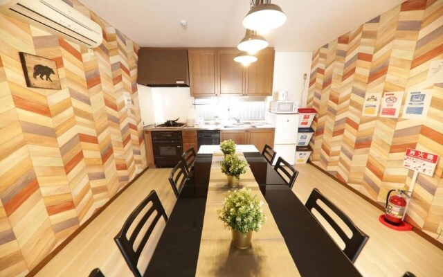 Omotenashi House Part 1 (174-1)
