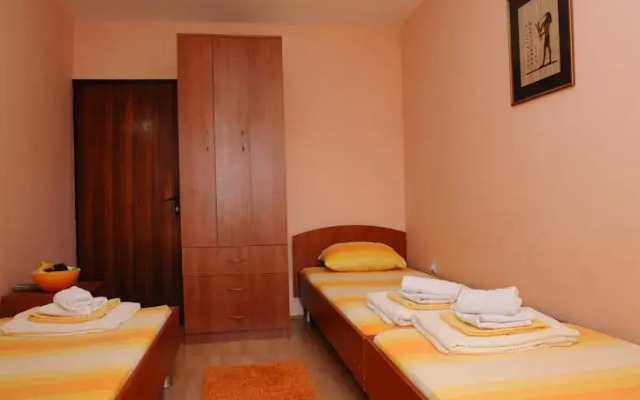 Apartments Vukotić