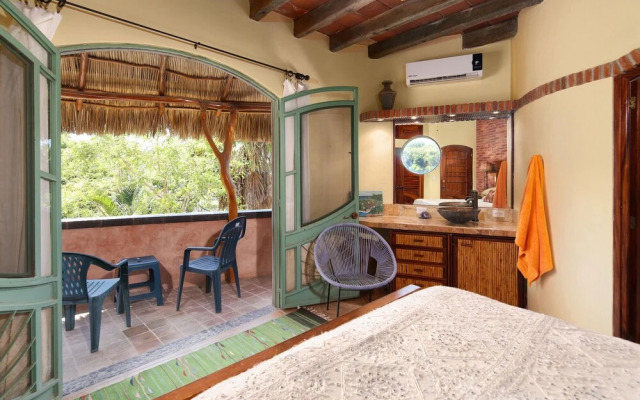 Casa Cocoon 2BR by Casago