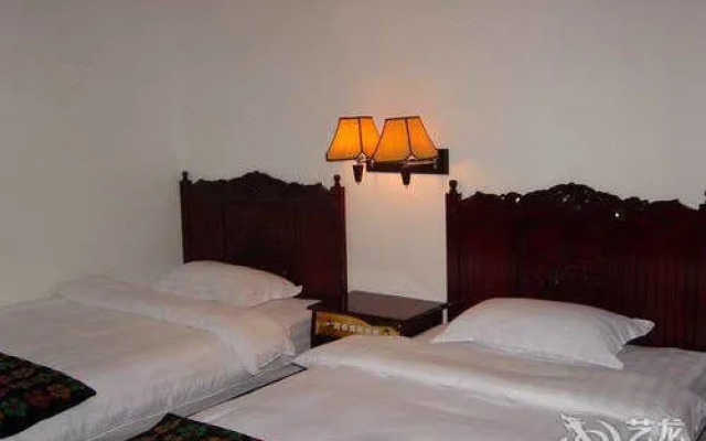 Dali Four Season Flower Inn