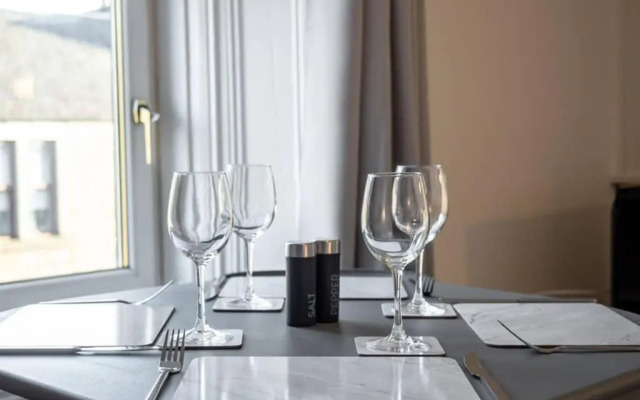 ☆Modern Flat, Close to University and City Centre☆