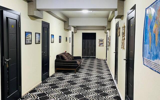 Sakho Hotel - Hostel