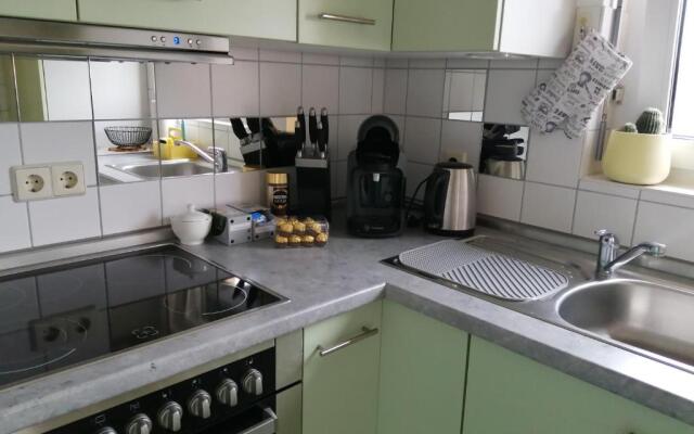 Schicke 2 Zimmer Wohnung, nah an Stuttgart Messe, Flughafen