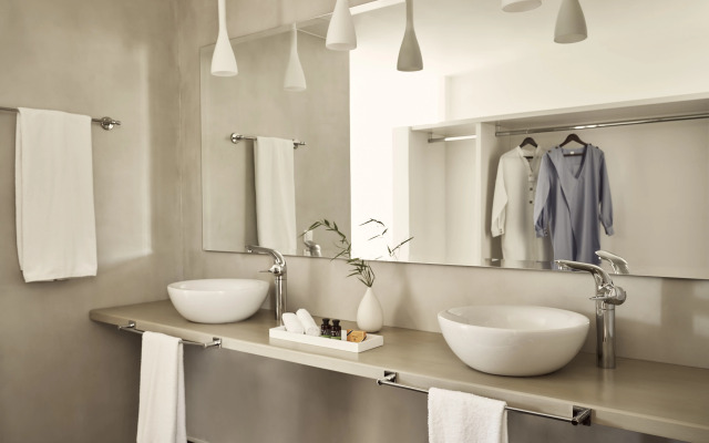 Yria Boutique Hotel & Spa