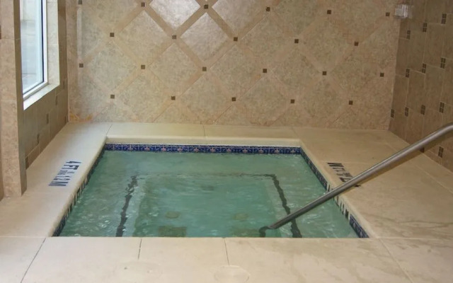 Quality Inn & Suites Union City - Atlanta South