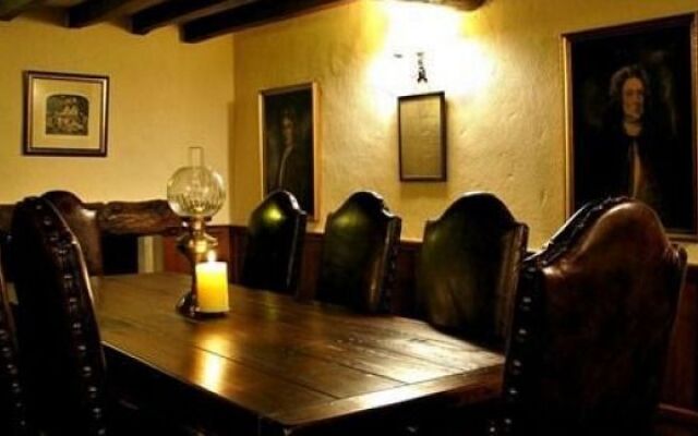 The Old Hall Inn