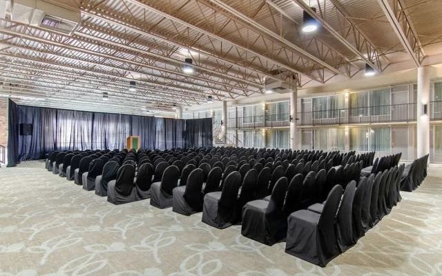 Clarion Inn & Conference Center