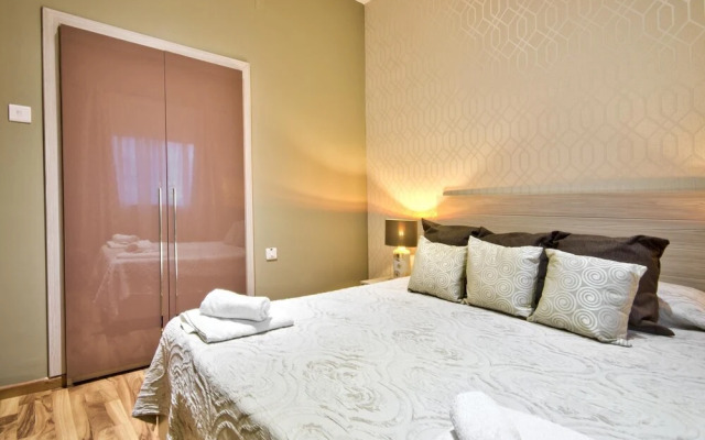 Seaviews Hilltop Beach House St Julians