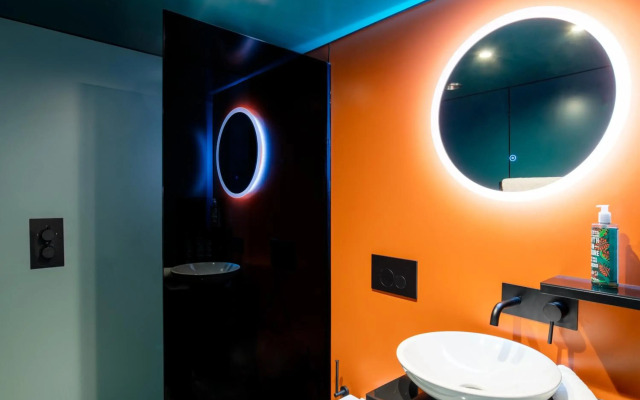 YOTEL Manchester Deansgate