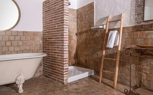 Eole Luxury Rooms and Apartments