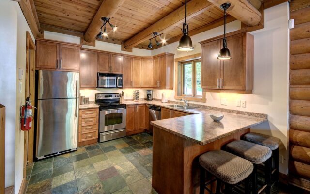 Chalet Cherokee