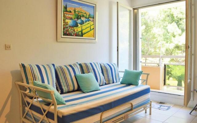 Appartement Bormes-les-Mimosas, 2 pièces, 4 personnes - FR-1-251-365