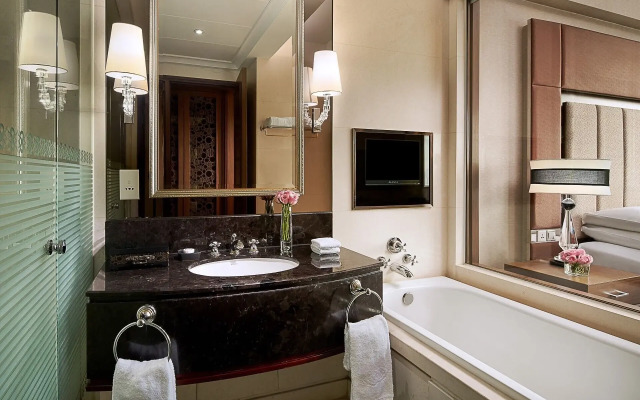 Sofitel Macau At Ponte 16