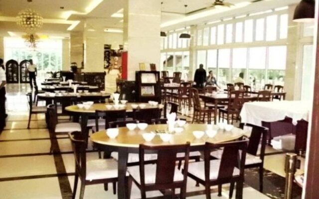Silverwoods Hotel (SHA Extra plus)