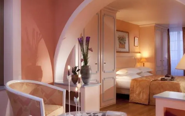 Hôtel Jean-Paul Jeunet