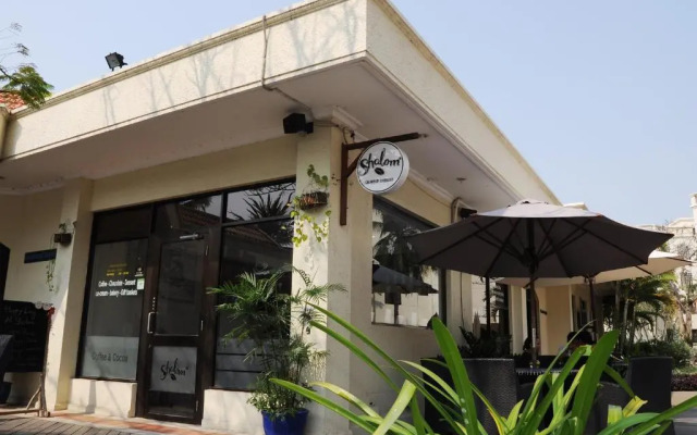 Riverside Apartments