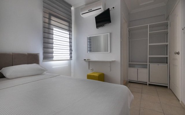 Comfy Room With Shared Pool Near Gumbet Beach