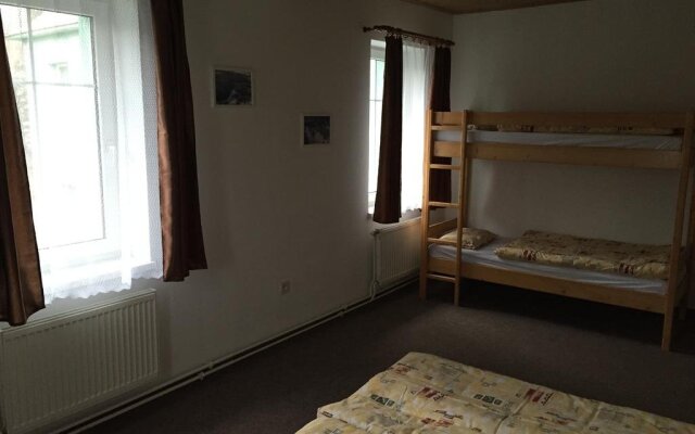Guest House Marzebilla Pernink