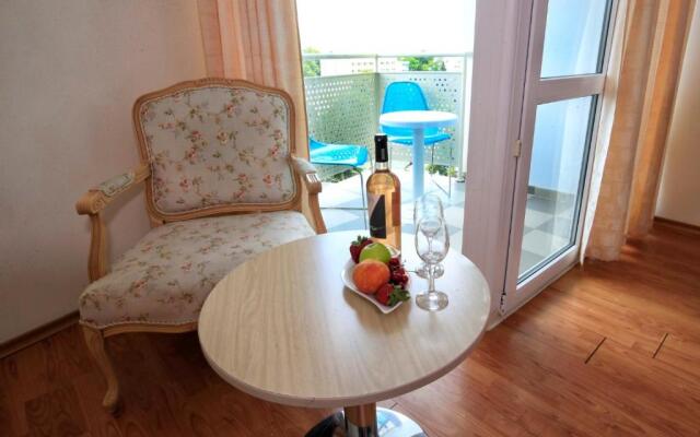 Grand Hotel Nirvana - Sunny Beach