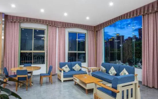 Durian Theme Hotel