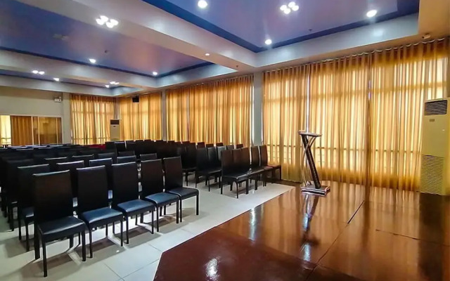 Cebu Capitol Central Hotel & Suites powered by Cocotel
