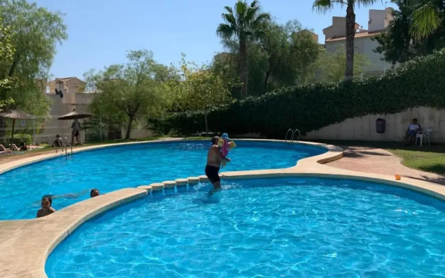Bungalow Urb Costa Hispania