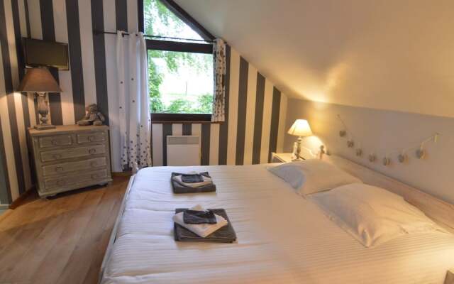 Contemporary Chalet in Malmedy near Forest
