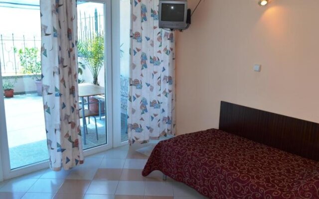 Mistral Apartments