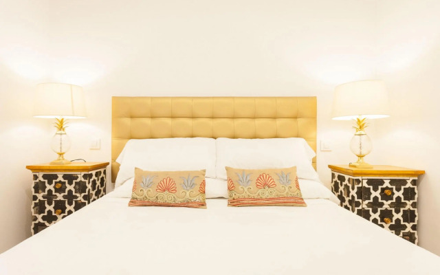 Moderno diseño Madrid centro Sol 8