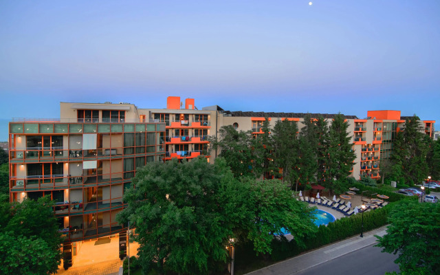 Sunrise Hotel