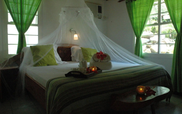 Kokogrove Chalets