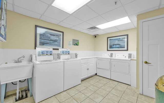 Wingate by Wyndham Chicago Schaumburg