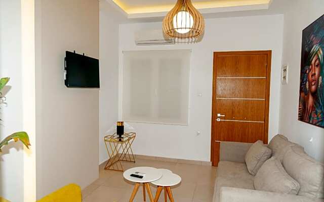 luxury villa for 4 persons with privete garden