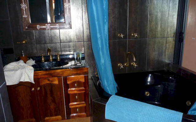 Ruah Rain Forest Retreat