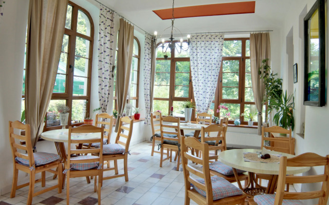 Hotel Pod Šikmou Věží